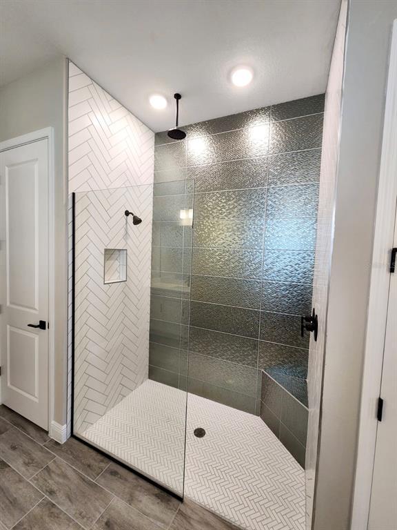 Building Photo - 18435 Mowry Ct