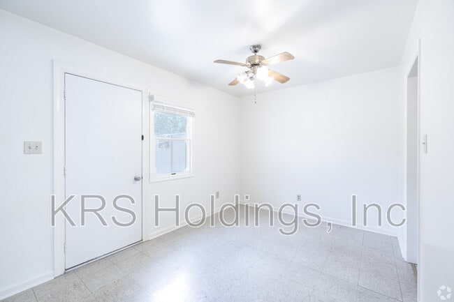 Building Photo - 280 Gulfstream Dr