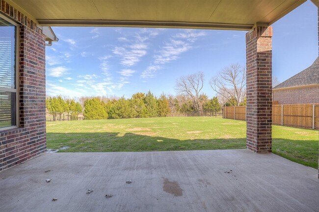 Building Photo - 9006 Forest Park Ct