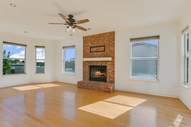 Building Photo - 5731 Misty Hill Cove