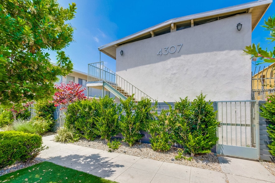 Primary Photo - 4307 W. 28th St