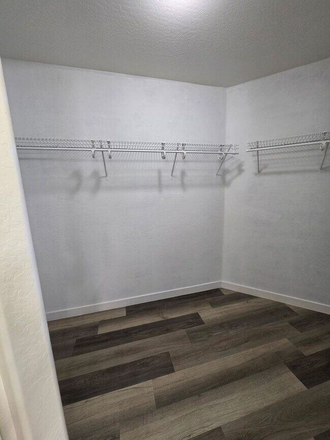 Building Photo - 3924 N Wicca Way