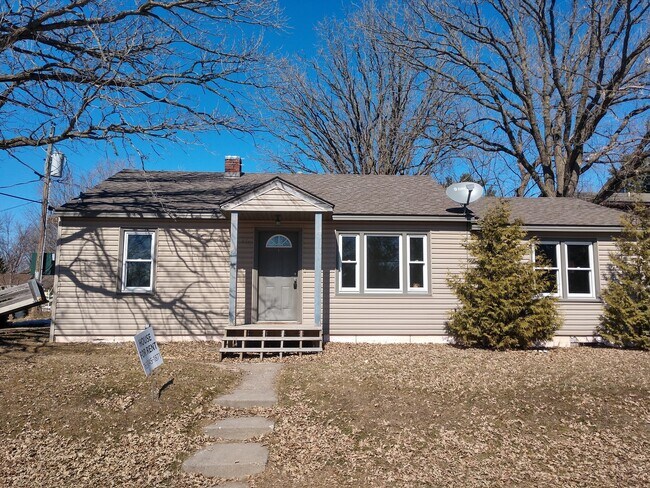 Building Photo - Onamia Single Family