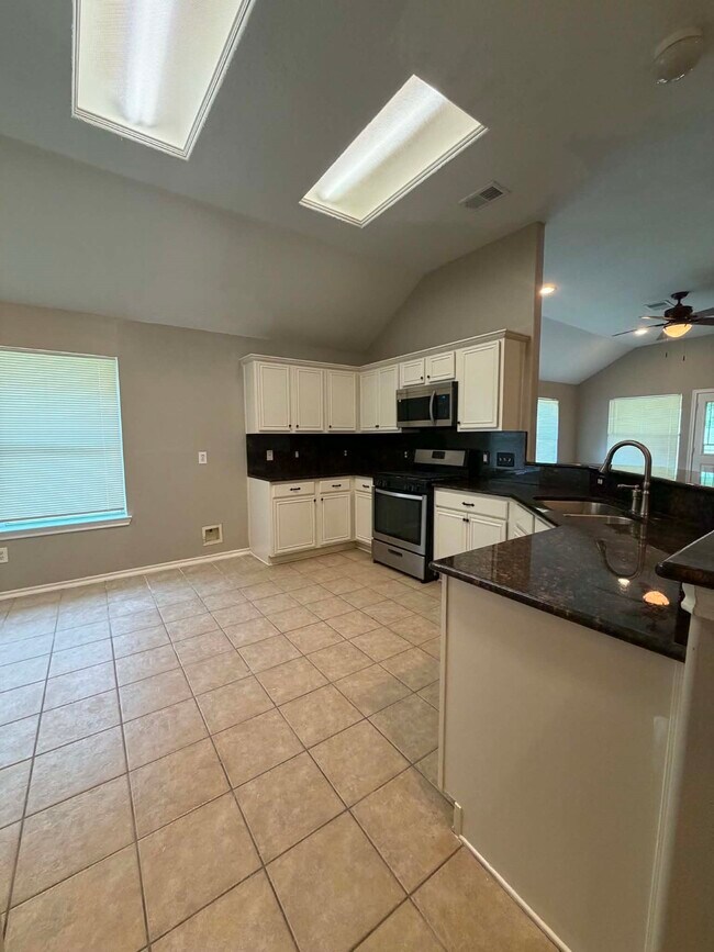 Building Photo - 9119 Melody Park Ln
