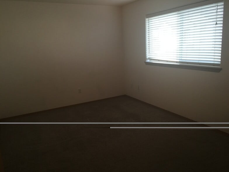 Building Photo - 2342 NW Ridgeline Dr