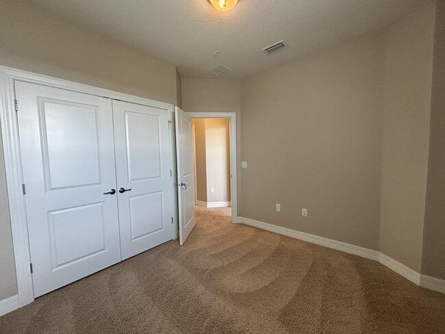Building Photo - 8656 Waksman Pl