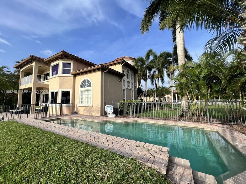 Building Photo - 4800 NW 124th Way