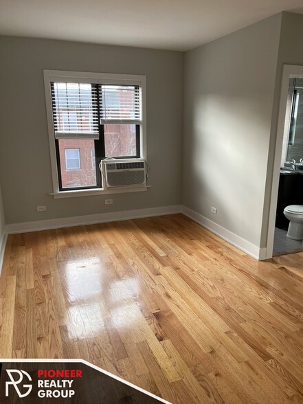 Building Photo - 2907 N Mildred Ave