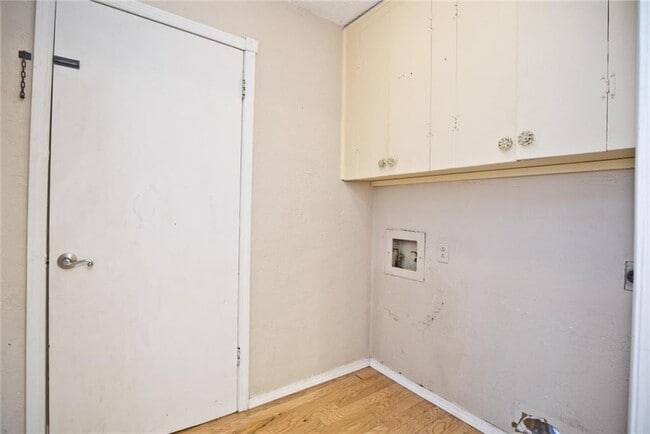 Building Photo - 11 Bromwich Ln