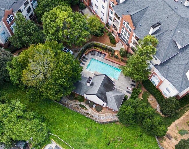 Building Photo - 3636 Habersham Rd NW