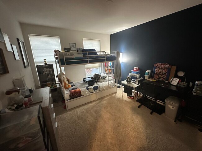 Building Photo - 5640 Scott Ridge Pl