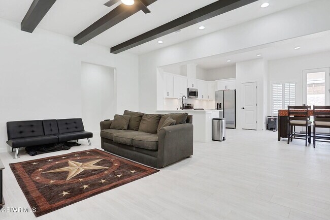 Building Photo - 15244 Hunch Ct