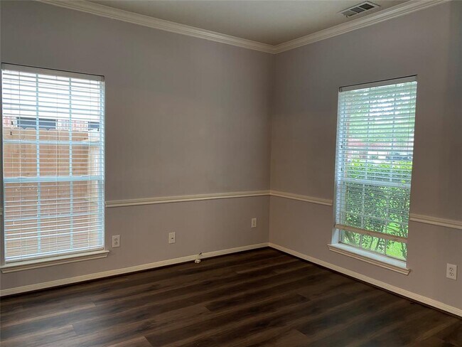 Building Photo - 6403 Portuguese Bend Dr