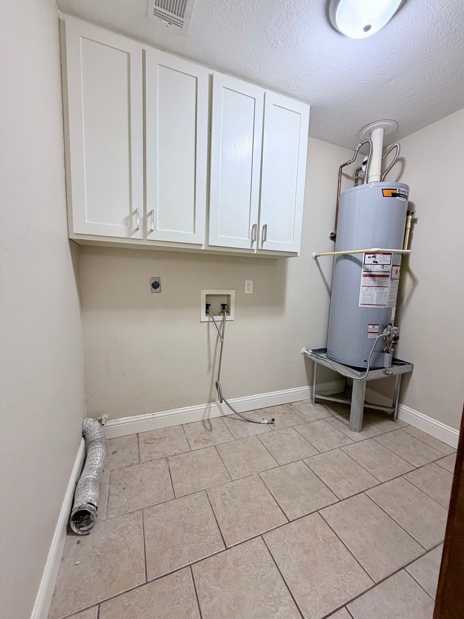 Building Photo - 237 Nederland Ave