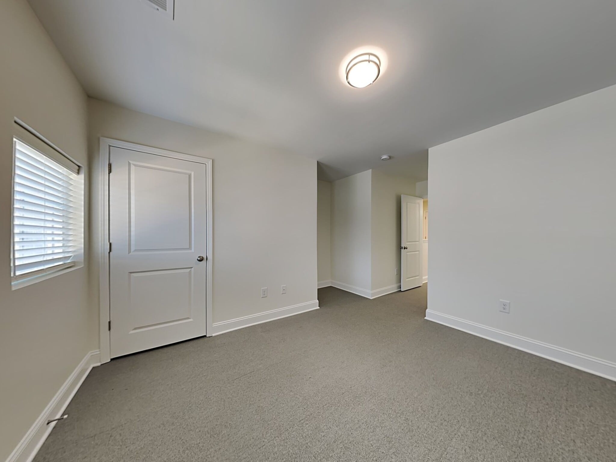 Building Photo - 2408 Eagle Creek Ct