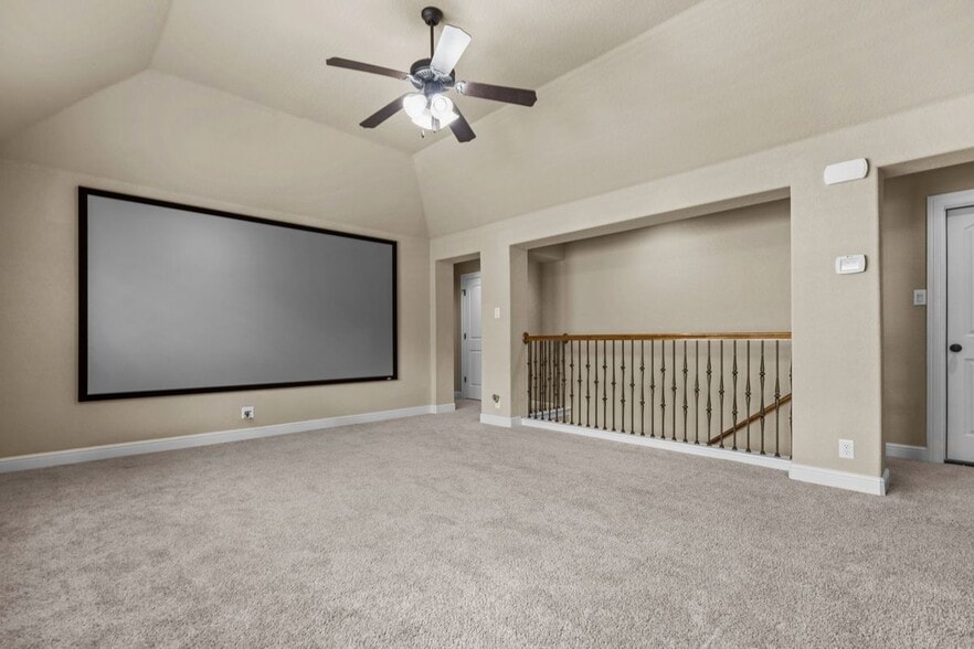 Building Photo - 8718 Silver Rock