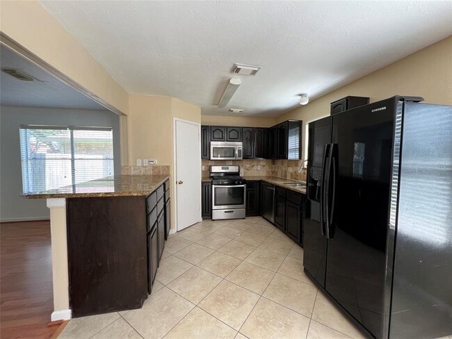 Building Photo - 8411 Tamayo Dr
