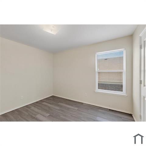 Building Photo - 3612 Dove Ln