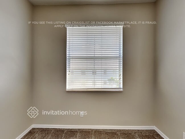 Building Photo - 4119 Parkside Dr