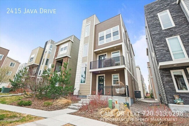 Building Photo - 2415 Java Dr