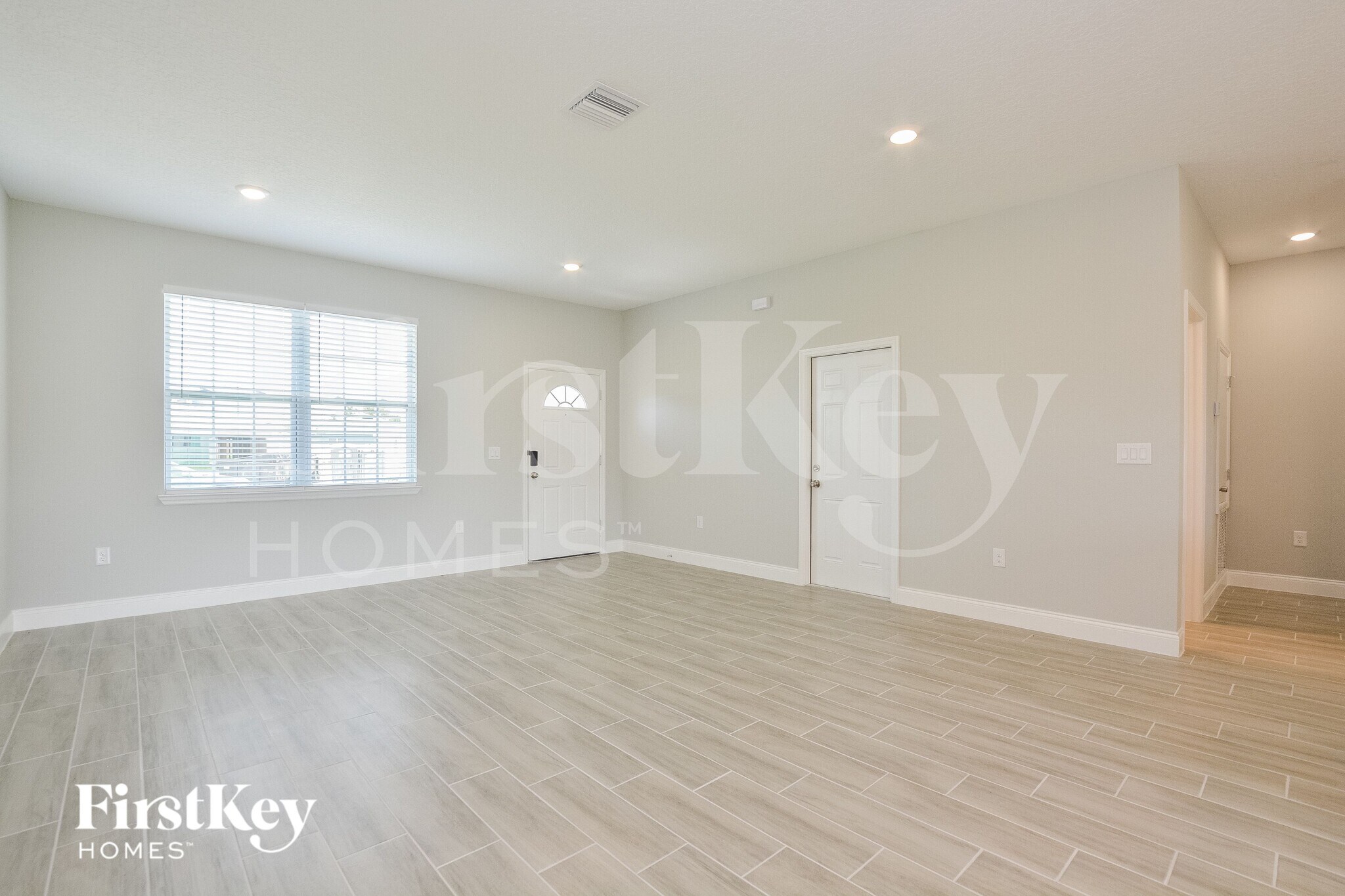 Building Photo - 308 Camellia Ct