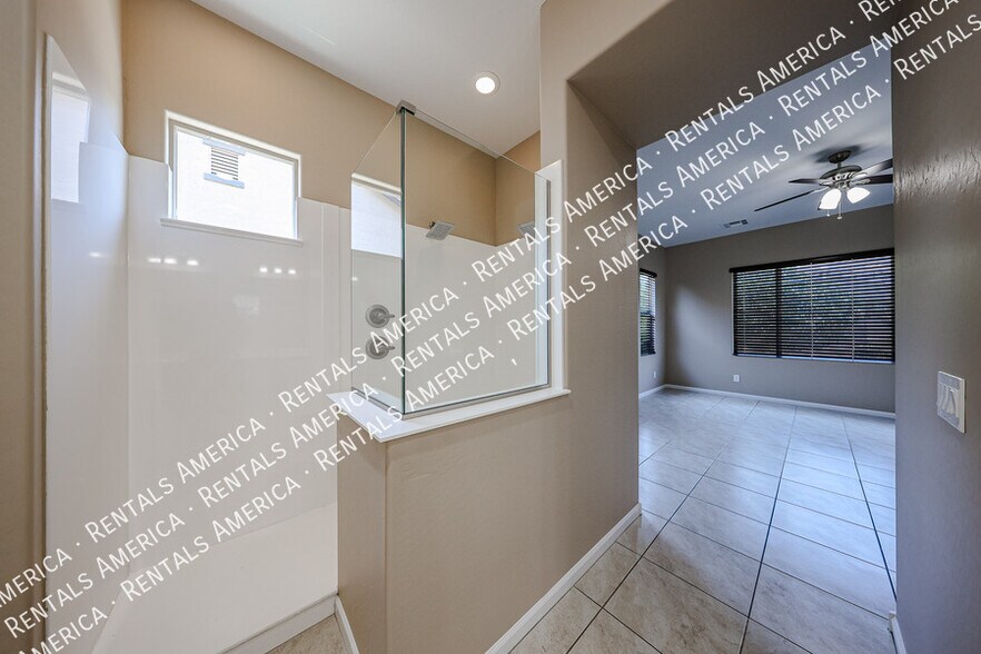 Building Photo - 20856 E Arroyo Verde Dr