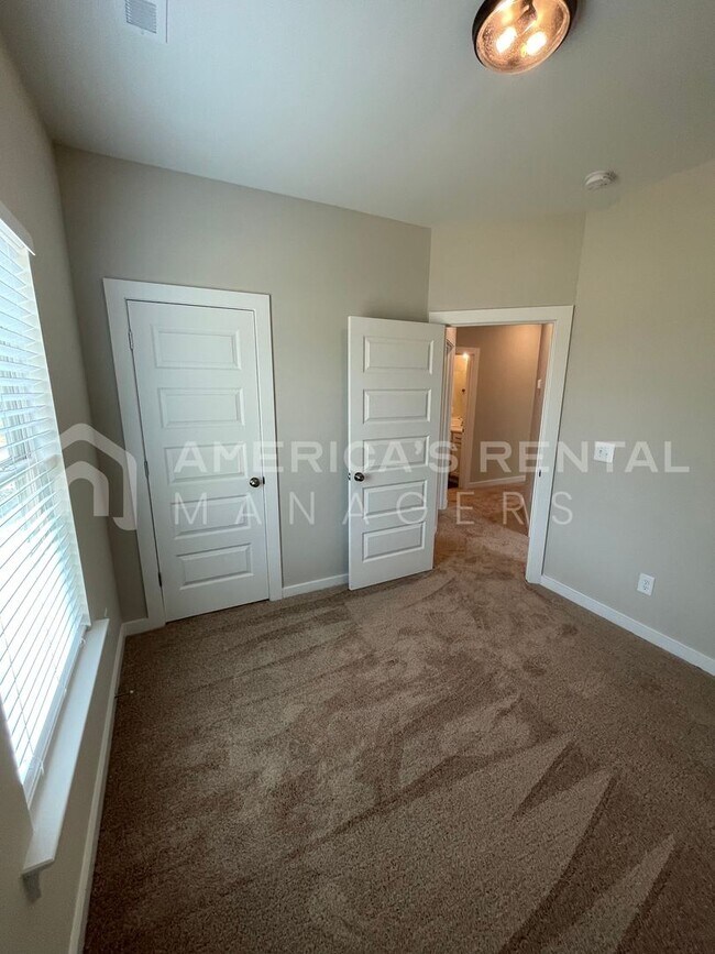 Building Photo - Home for Rent in Eva, AL!!! View with 48 Hours Notice!