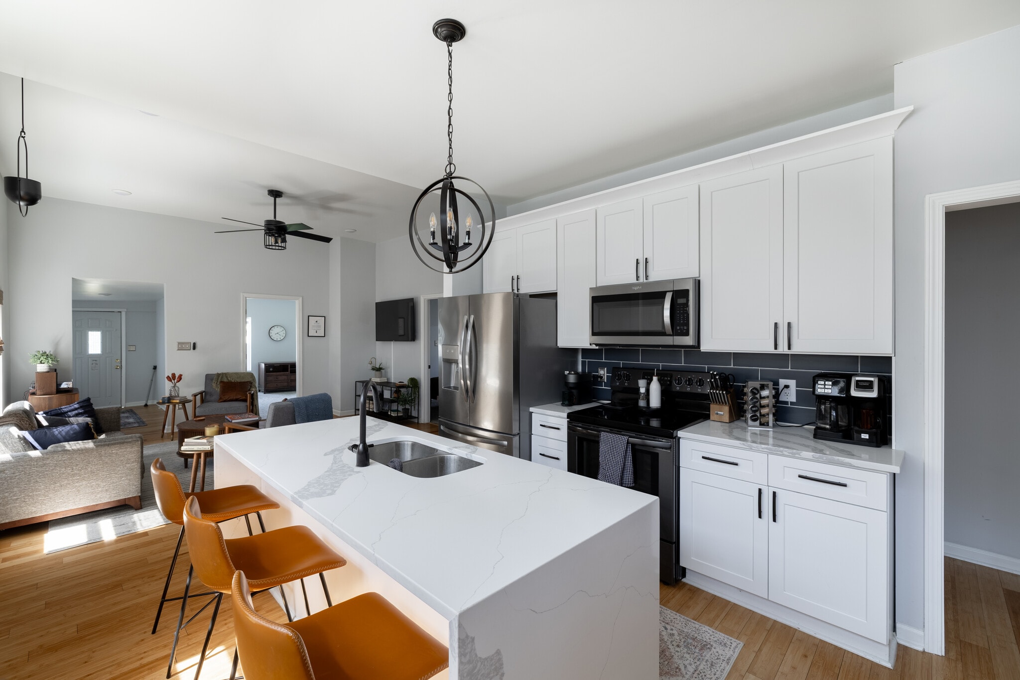 Building Photo - 1121 Laurel St