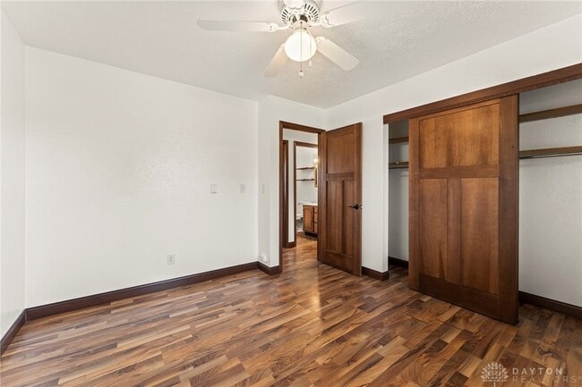 Building Photo - 10975 Comanche Dr