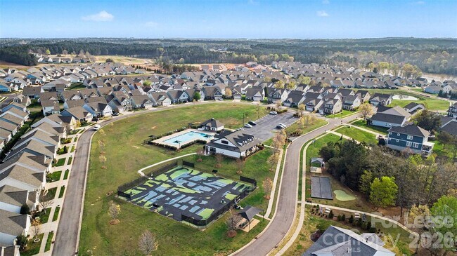 Building Photo - 23156 Goose Down Ln