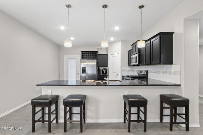 Building Photo - 15129 Imagine Dr