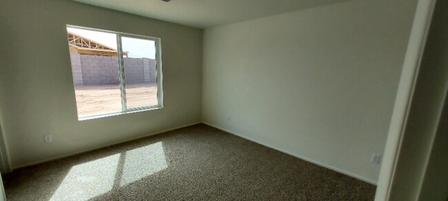 Building Photo - 7809 E 45th Ln