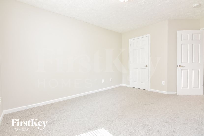 Building Photo - 1517 River Song Way