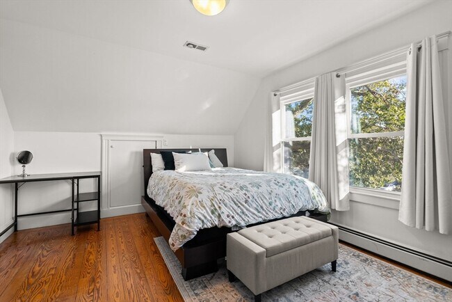 Building Photo - 101 Beach St