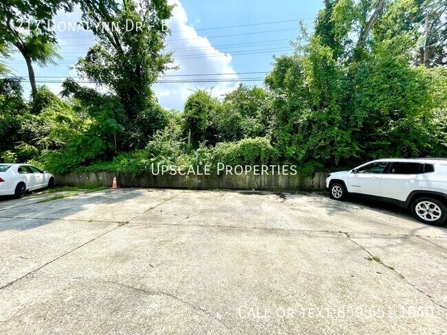 Building Photo - 217 Donalynn Dr