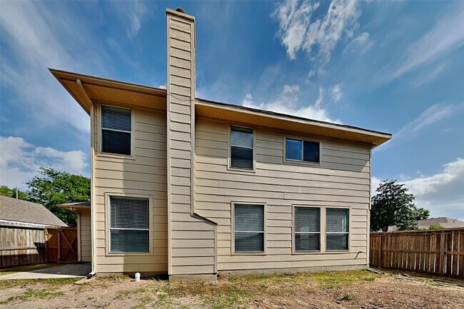 Building Photo - 1610 Blossom Creek Ct