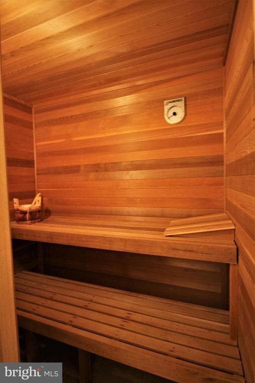 Building Photo - 5317 Buxton Ct