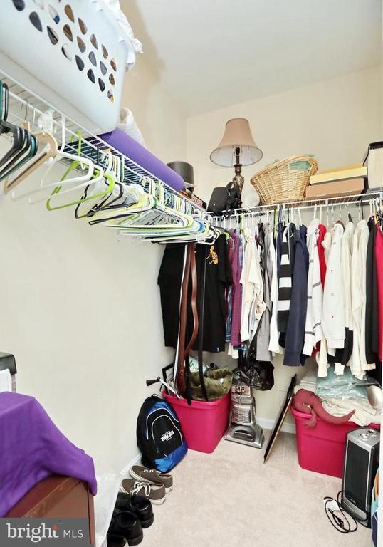 Building Photo - 35 Derby Dr