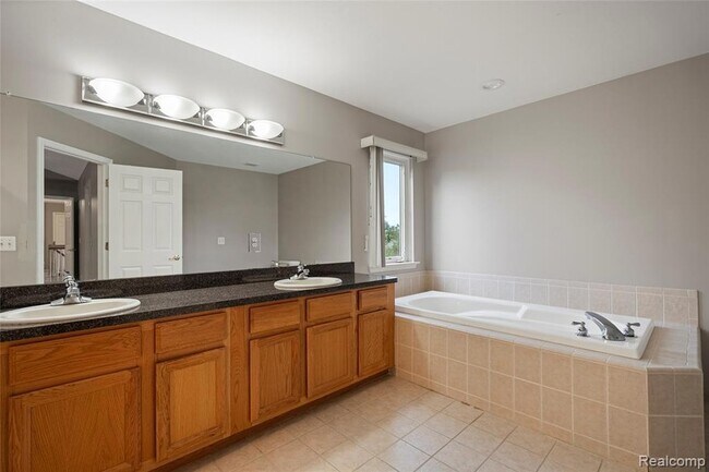 Building Photo - 50353 Livingston Dr