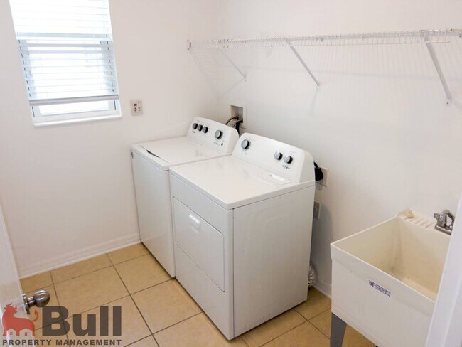 Building Photo - 15037 Black Scoter Dr
