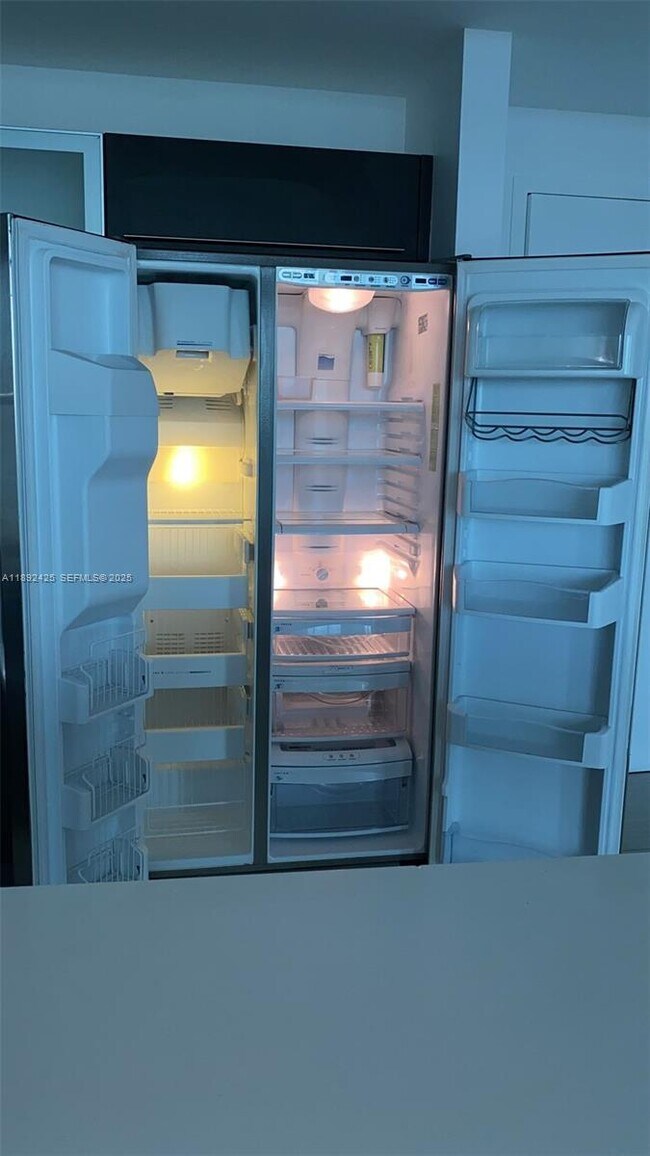 Building Photo - 90 SW 3rd St