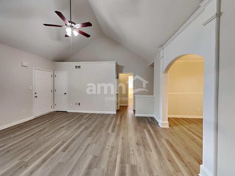 Building Photo - 321 Winchester Way