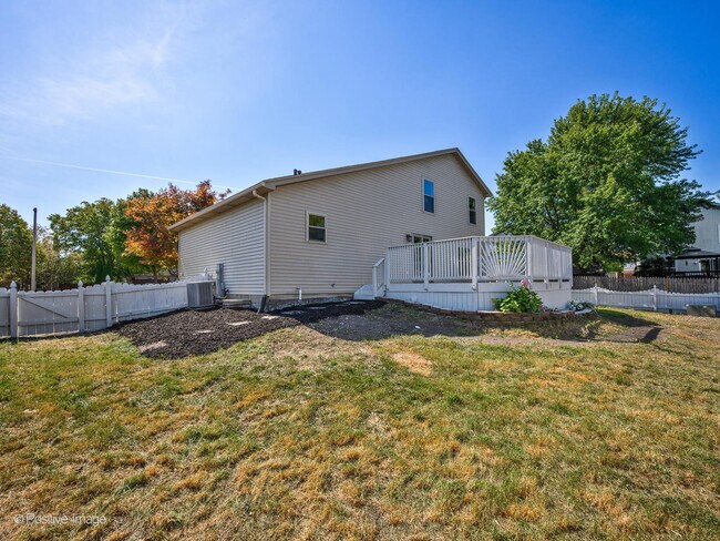 Building Photo - 5309 Pine Trails Cir