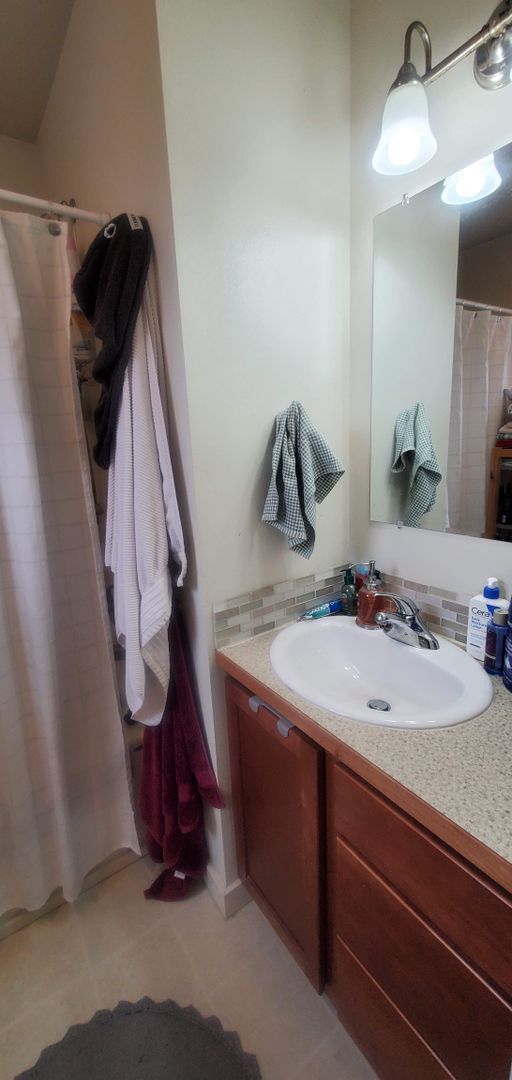 Building Photo - 1107 High St