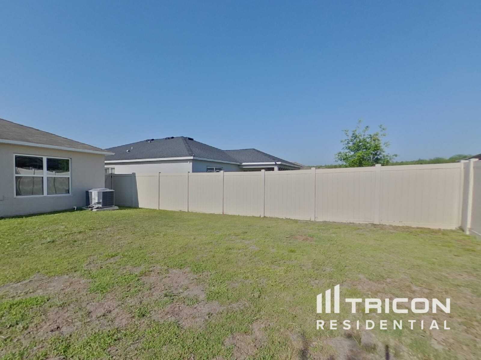 Building Photo - 3252 Eagle Hammock Cir