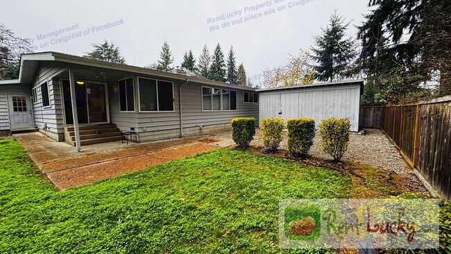 Building Photo - Charming 3 Bedroom Rambler + Large Storage/Shop  | Kent, WA