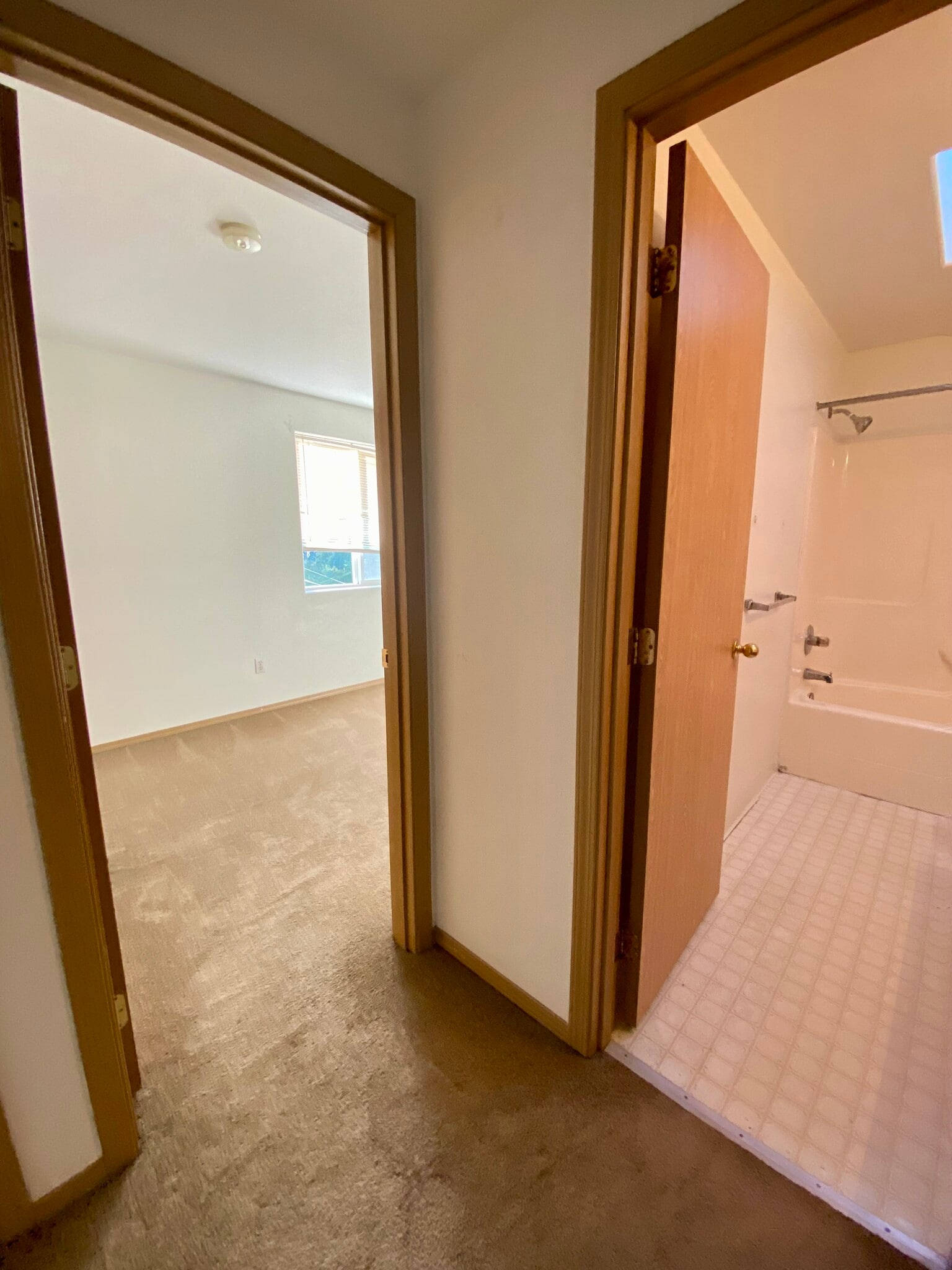 Upstairs hall entry - 756 NE 92nd Ave