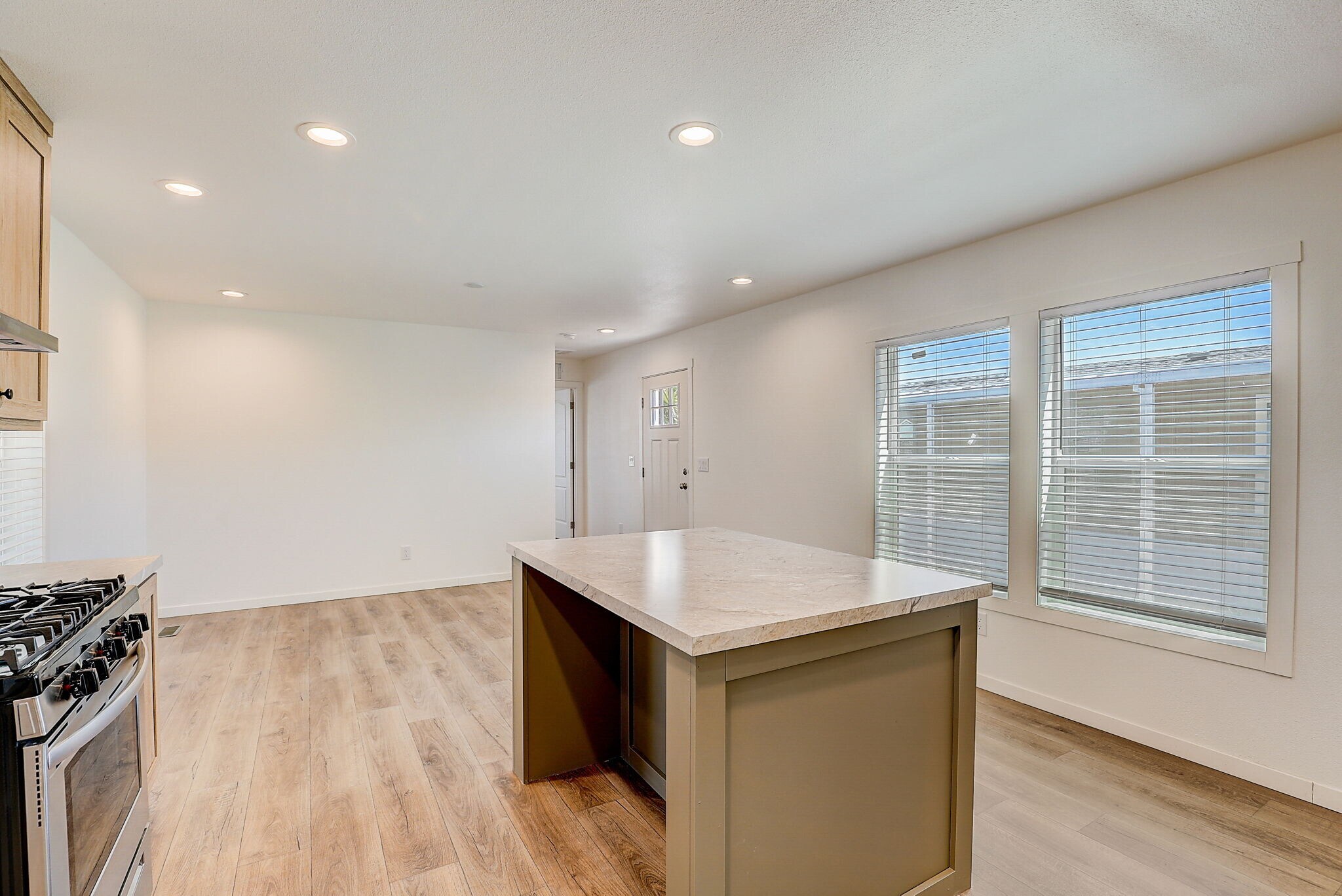 Building Photo - 2627 S Lamb Blvd