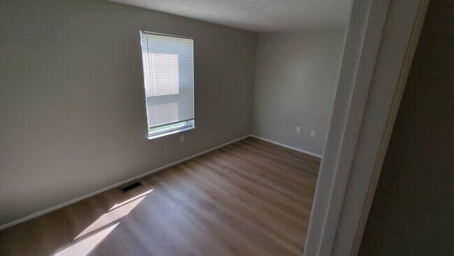 Building Photo - 1251 Kriswood Ln