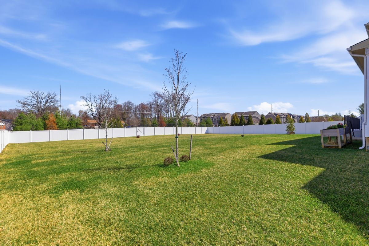 Building Photo - 6702 Savannah Dr